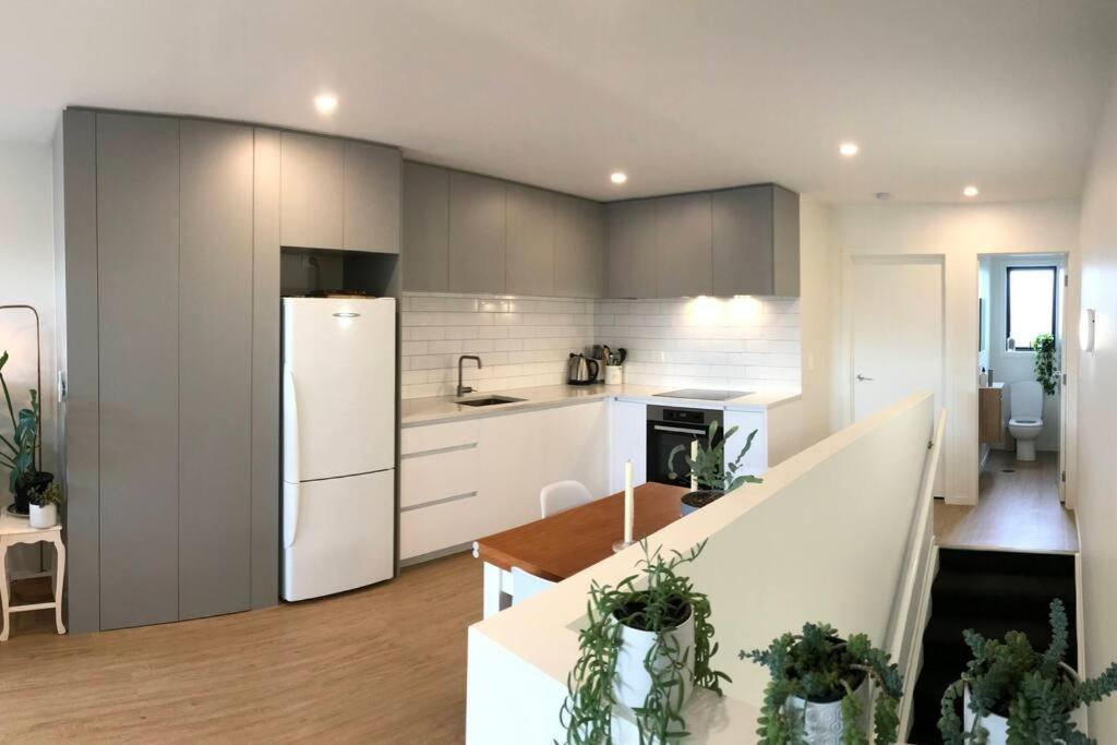 فيلا Modern Mangere Town House أوكلاند المظهر الخارجي الصورة